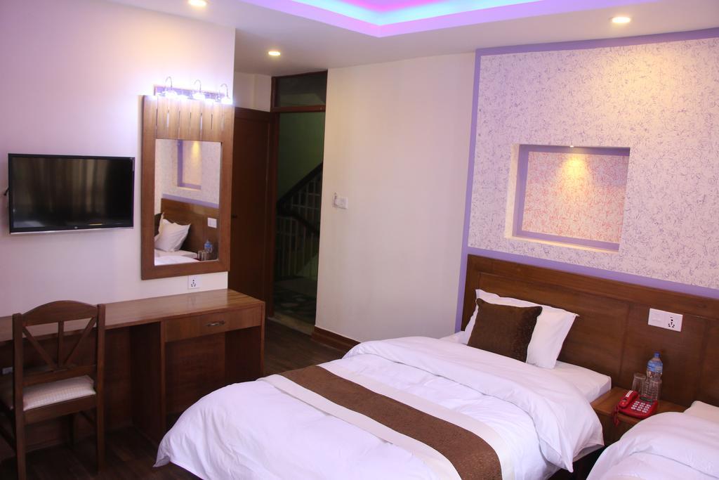 Pensão Florid Nepal 2*