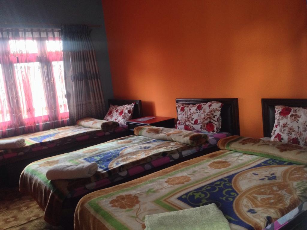 Guest house Pema *