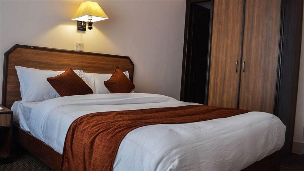 Hotel Thamel Grand