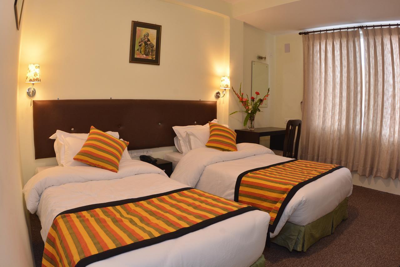 Serenity Hotel