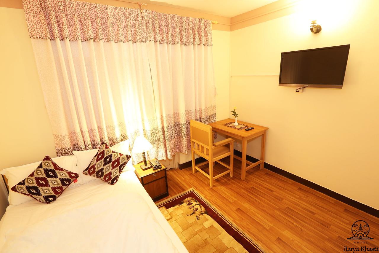 Aarya Chaitya Hotel
