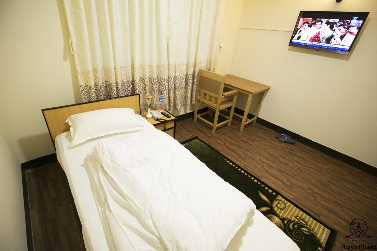 Aarya Chaitya Hotel