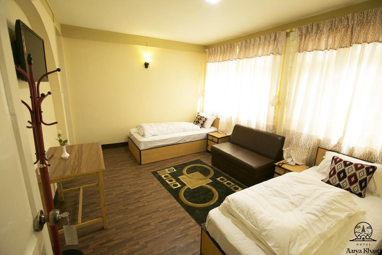 Hotel Aarya Chaitya 2*