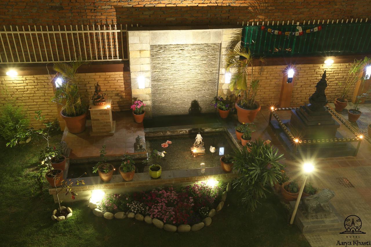 Aarya Chaitya Hotel