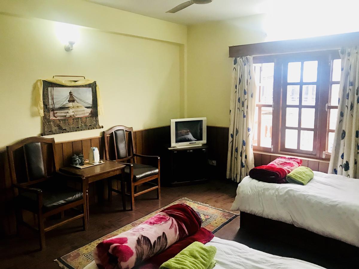 Dungkar Guest house *