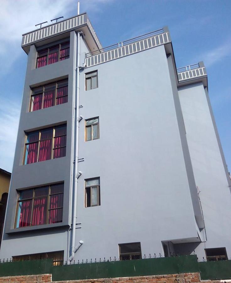 Hotel Nana Homes 2*