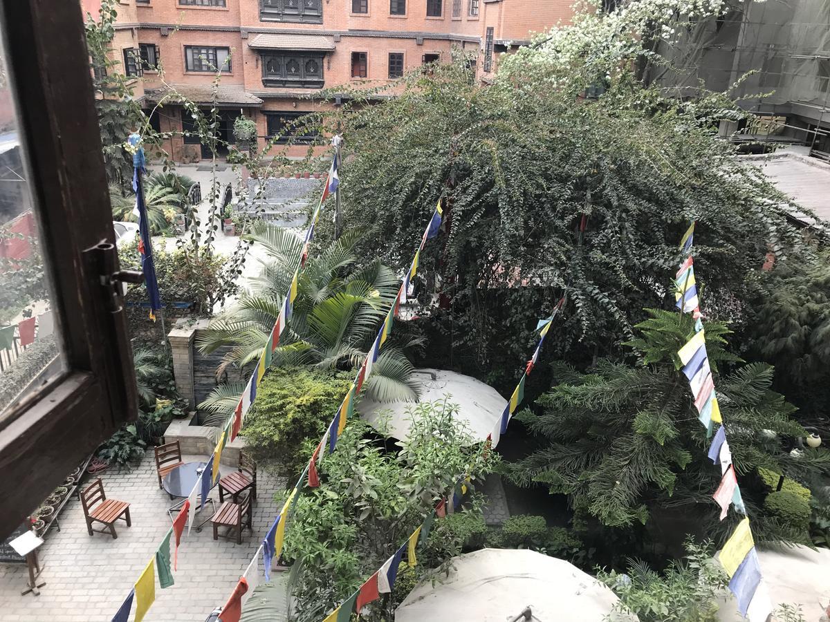 Florid Nepal Catmandu