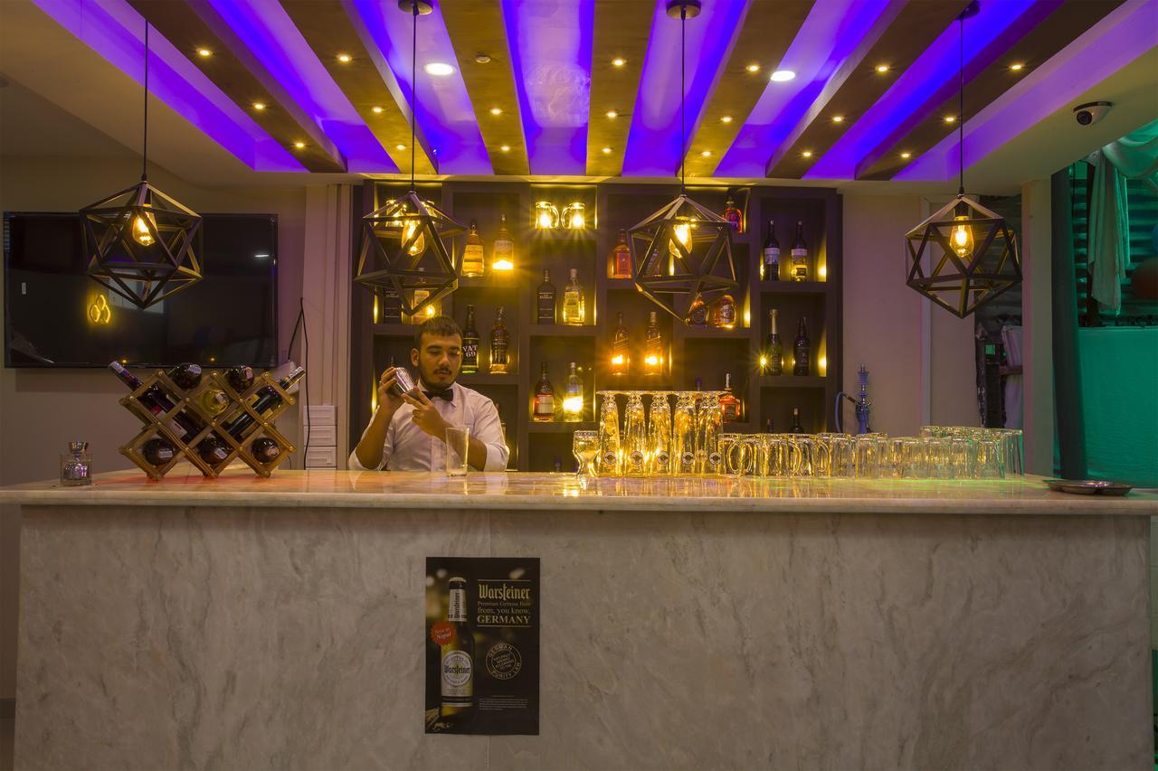 Oyo 146 Somewhere & Resturant Hotel Kathmandu