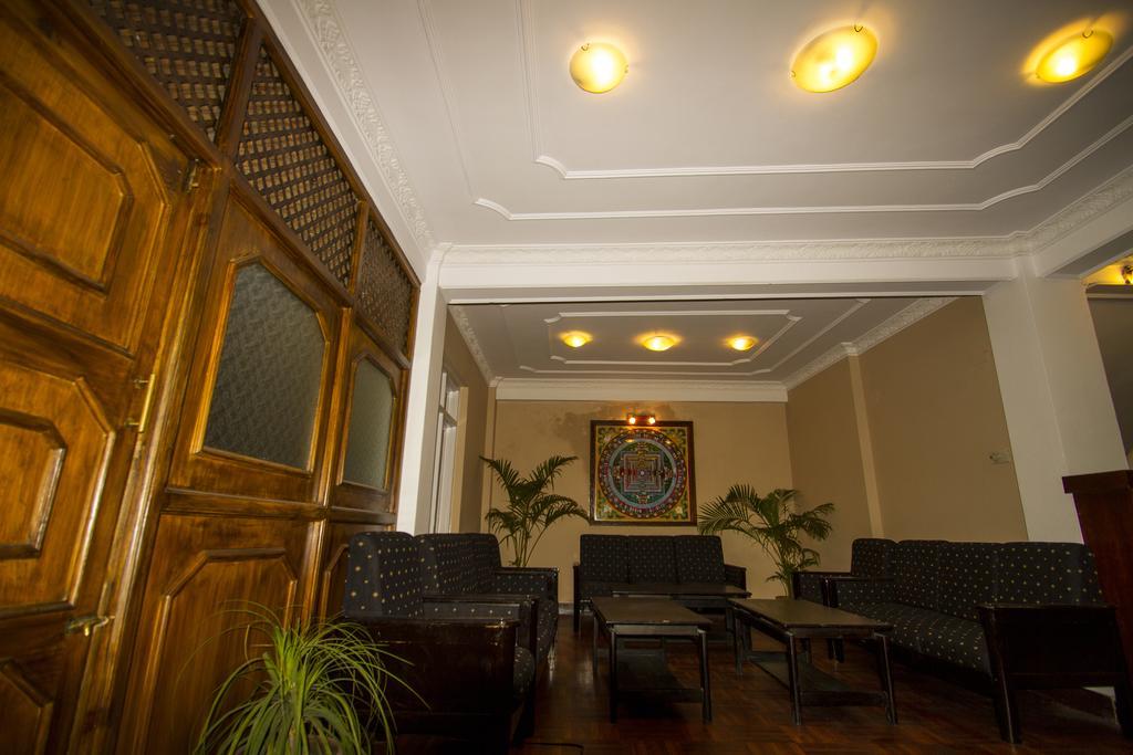 Hotel Lucky Star 3*