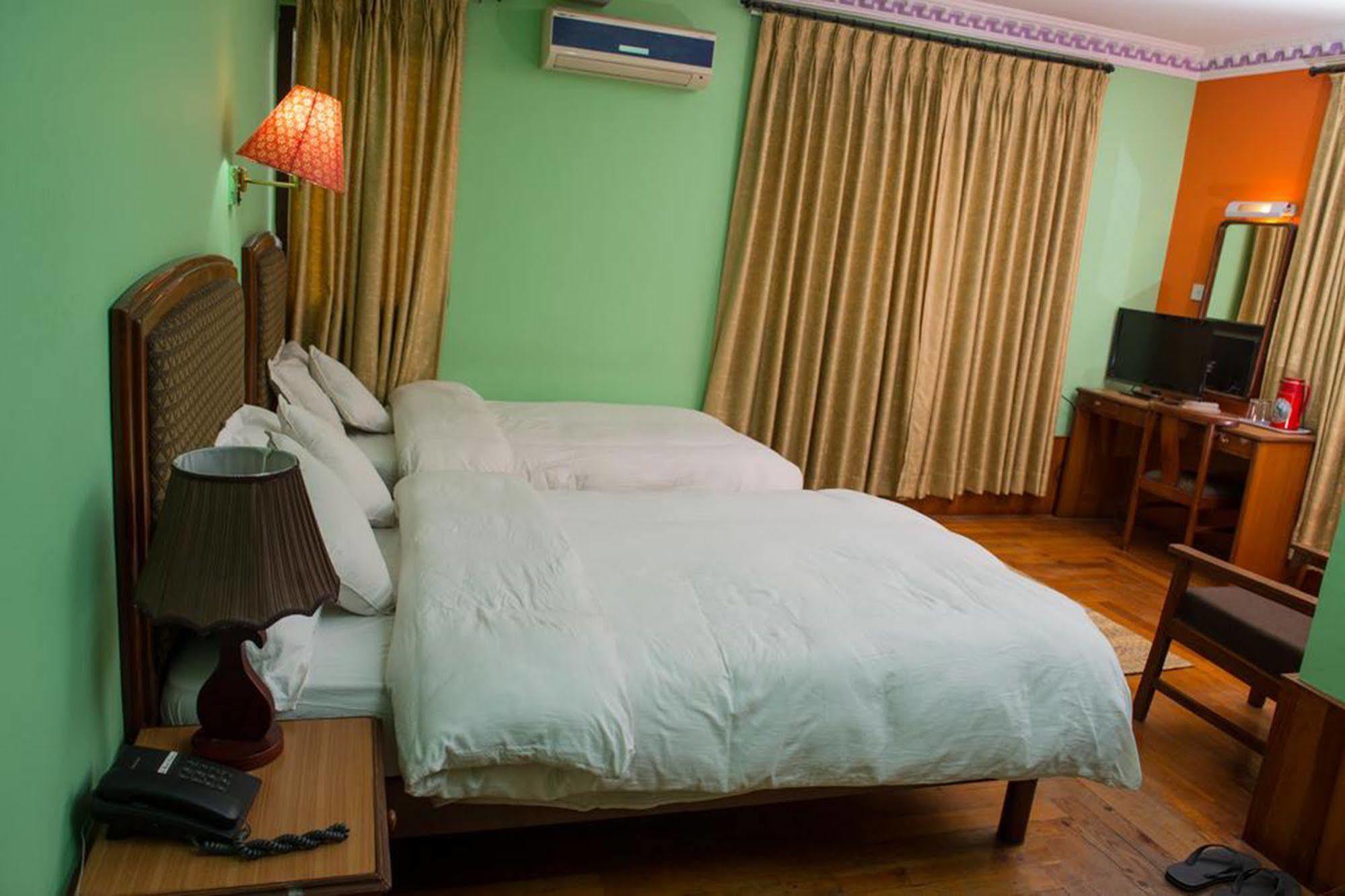 Hotel Ganesh Himal 3*