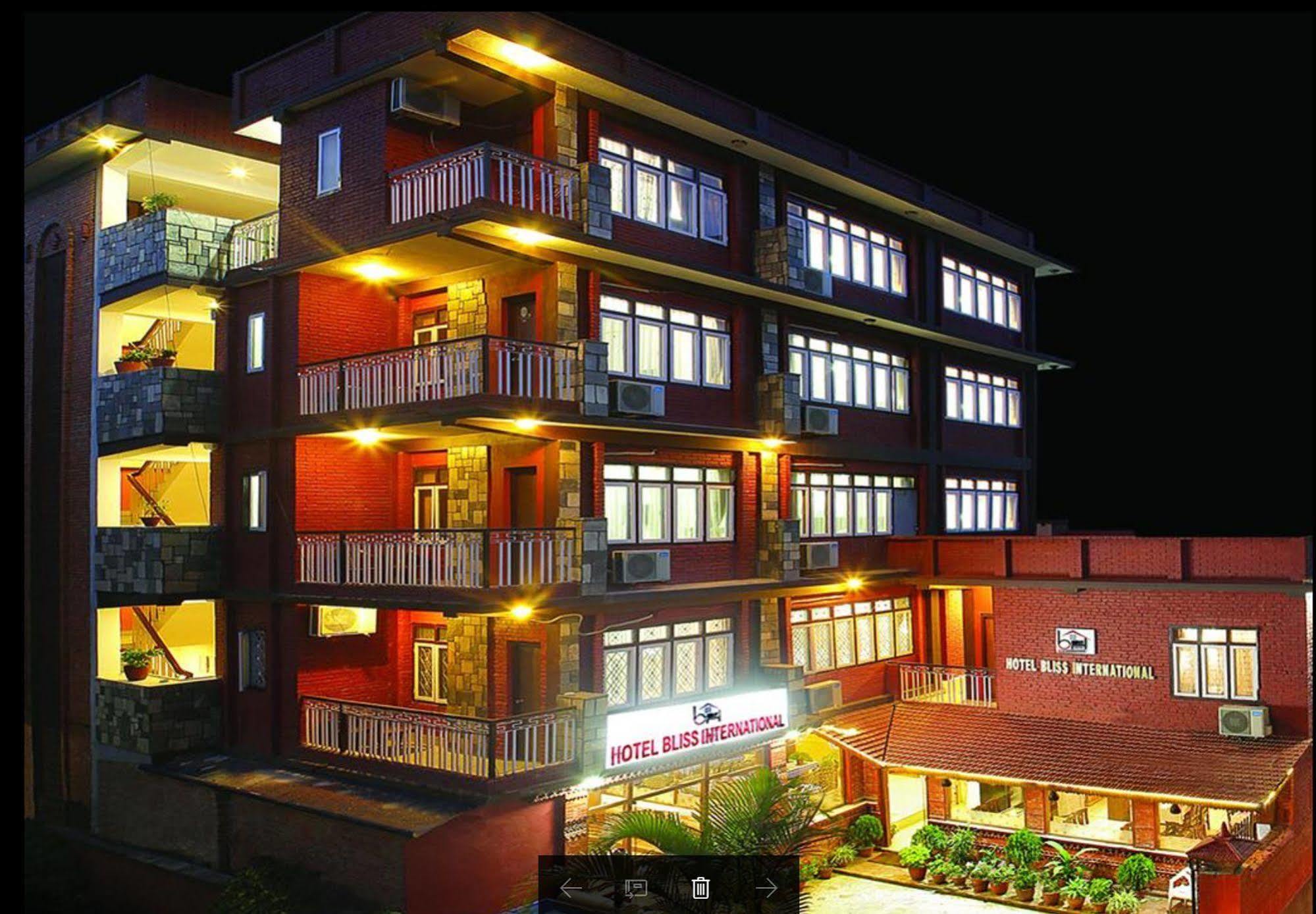 Bliss International 3*