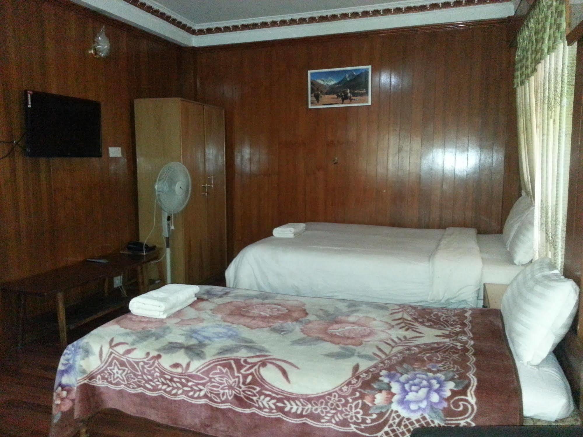 Florid Nepal Pensão