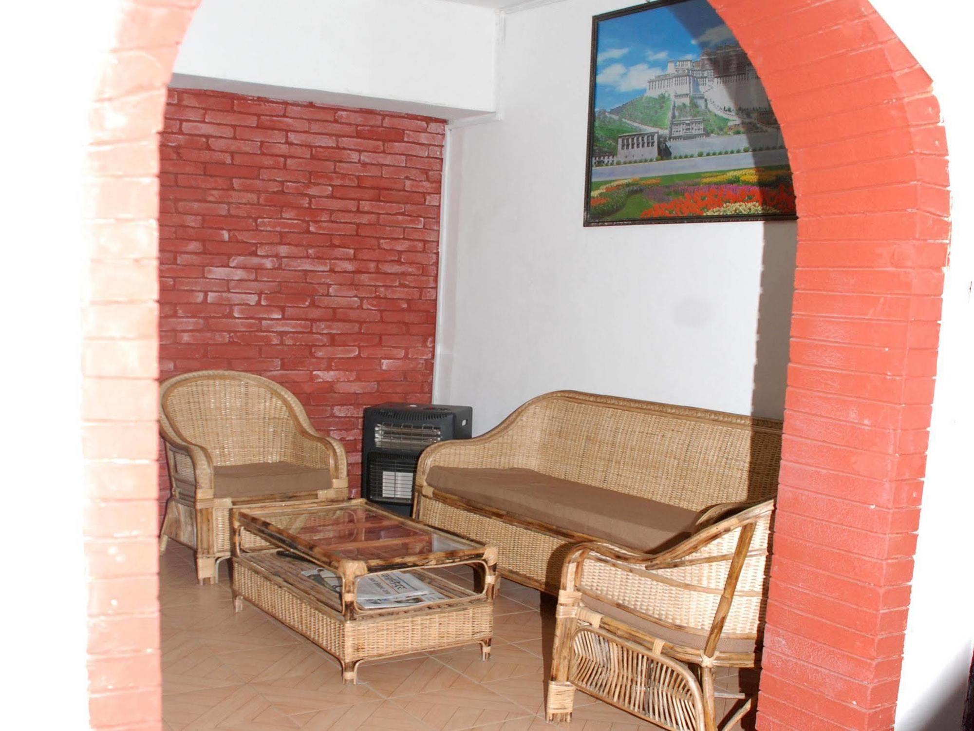 Travelers Hotel