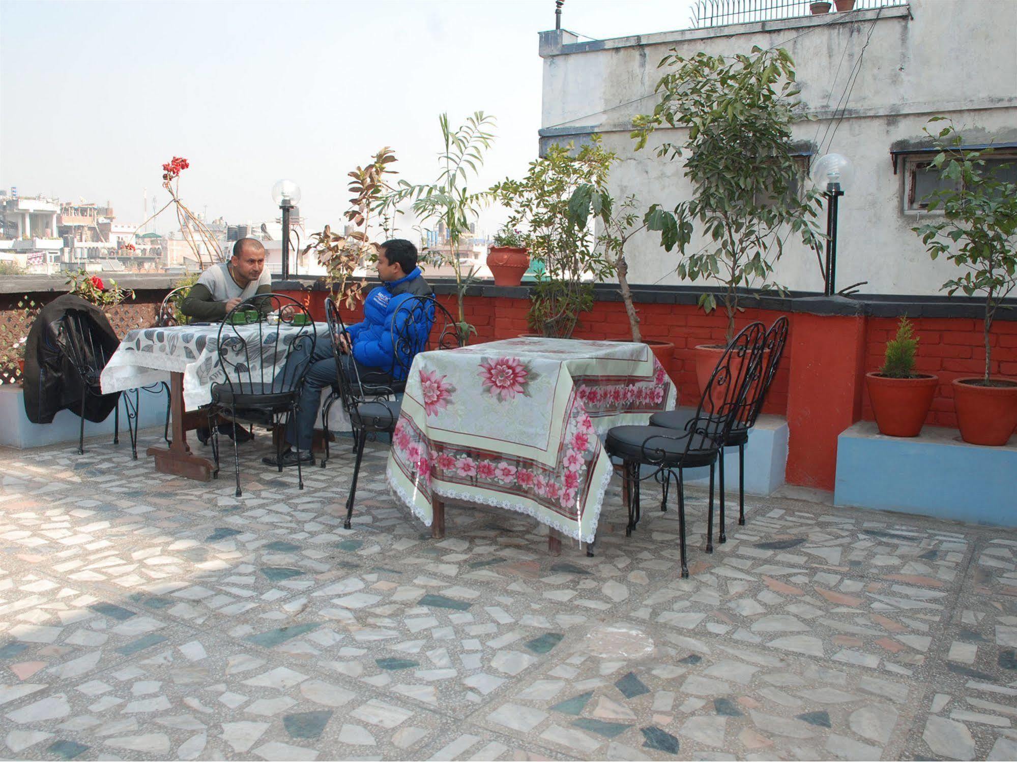 Travelers Hotel