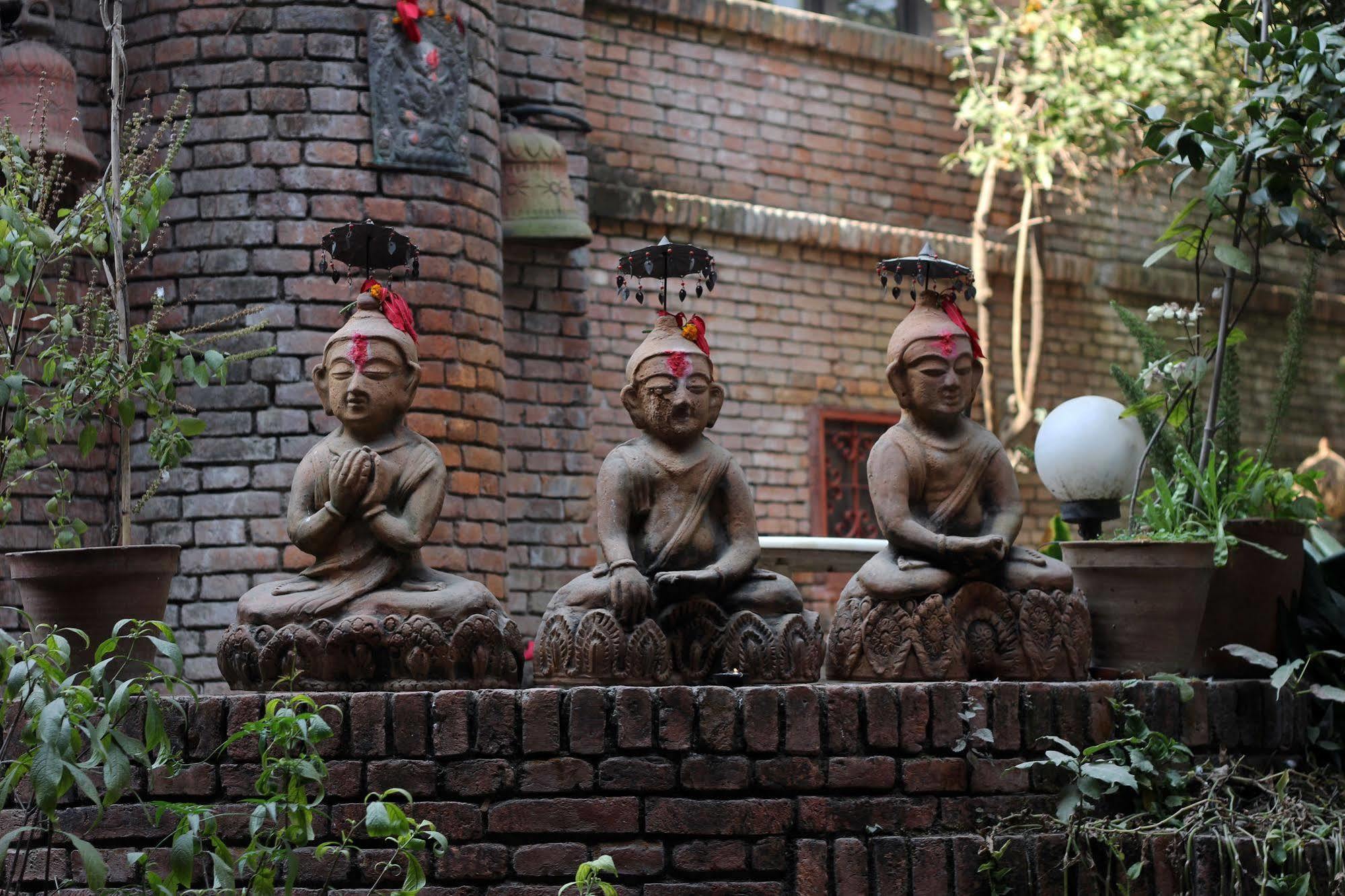 Vajra 2* Kathmandu