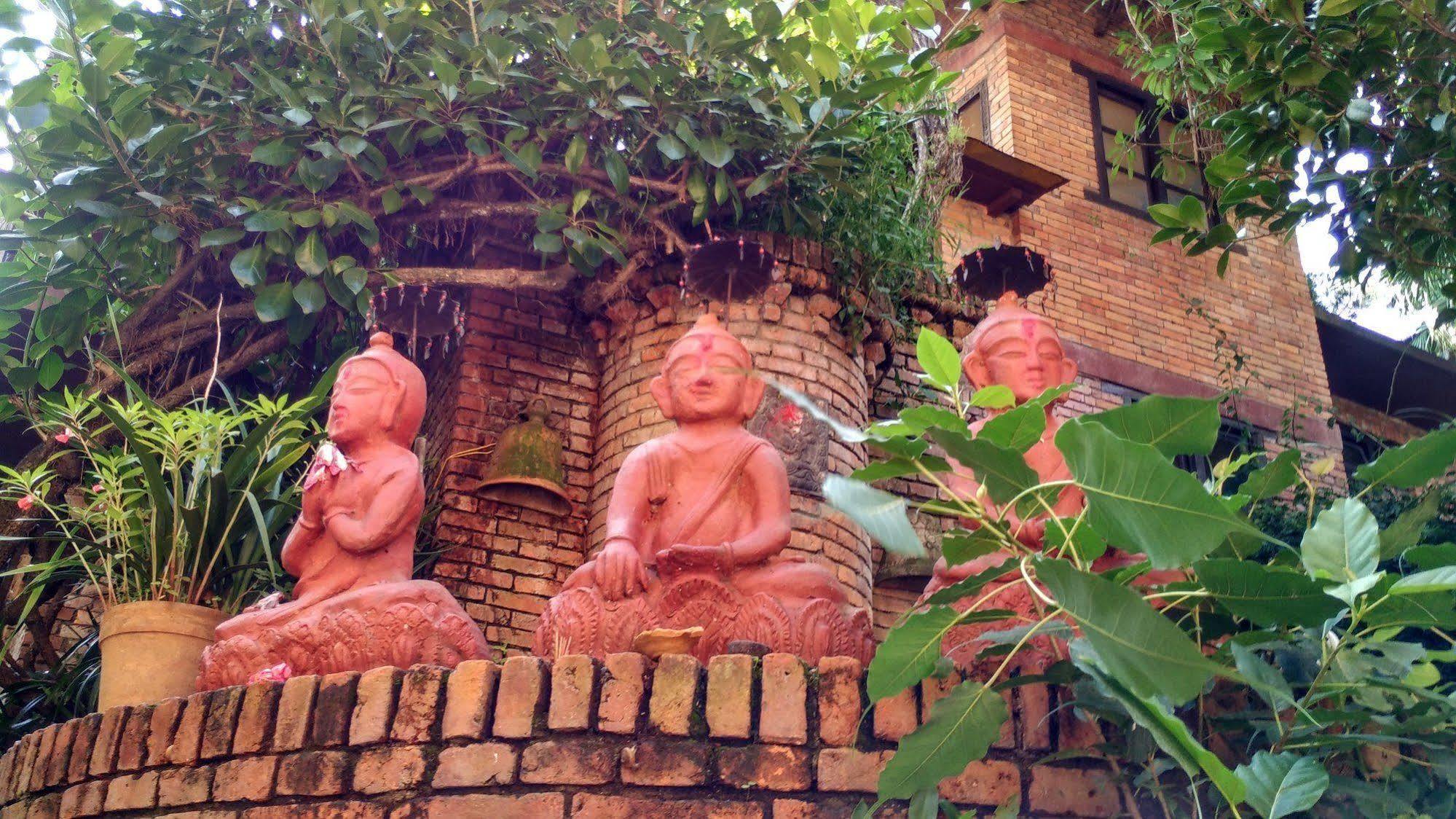 Vajra 2* Kathmandu
