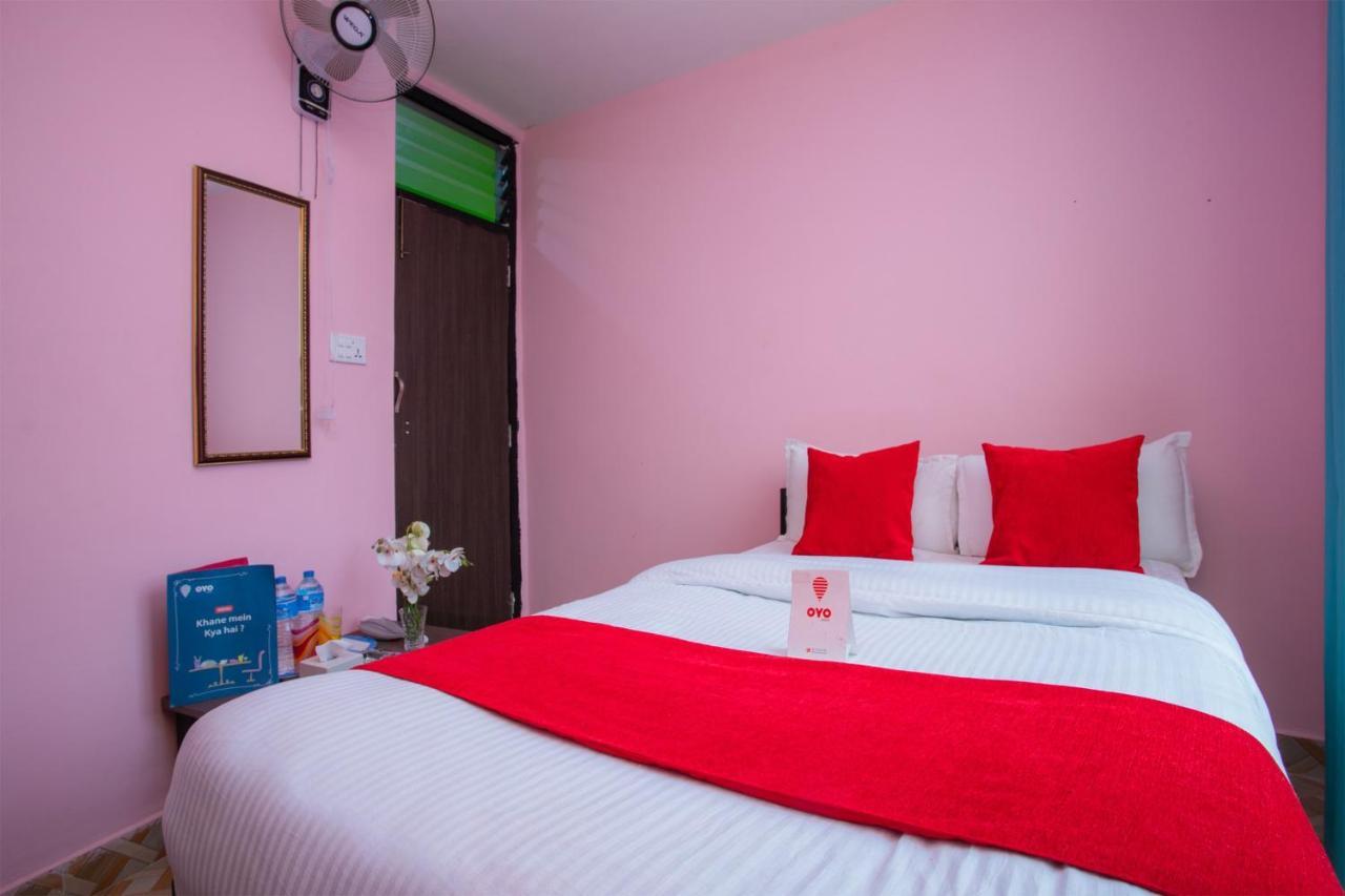 Oyo 142 Co International Hotel 2*