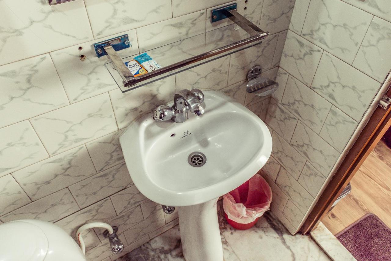Hotel Ausfinn Metro 3*