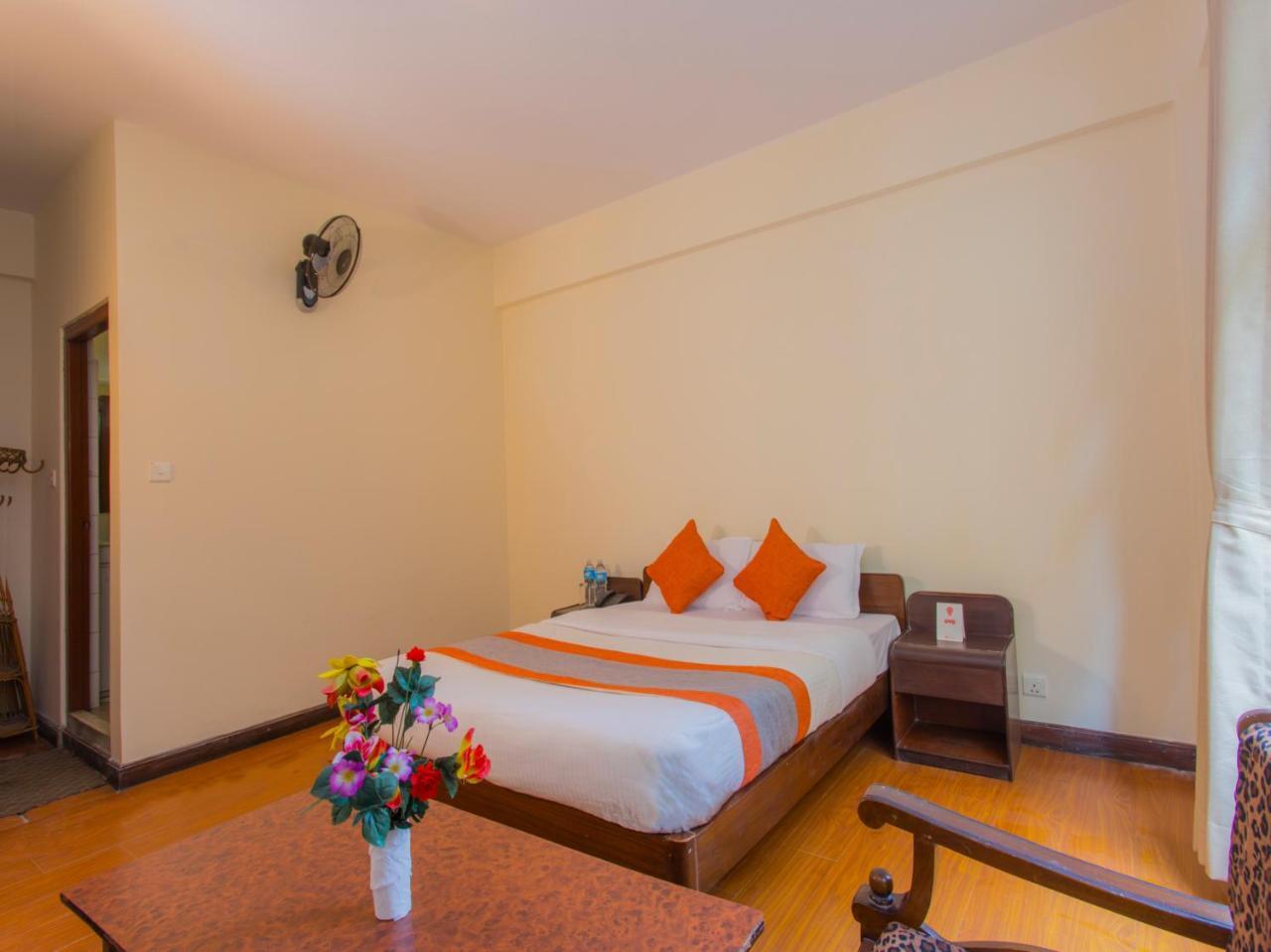 Hotel Magnificent 3*