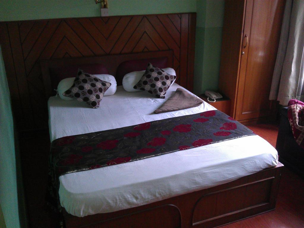 Lucky Star Hotel 3*