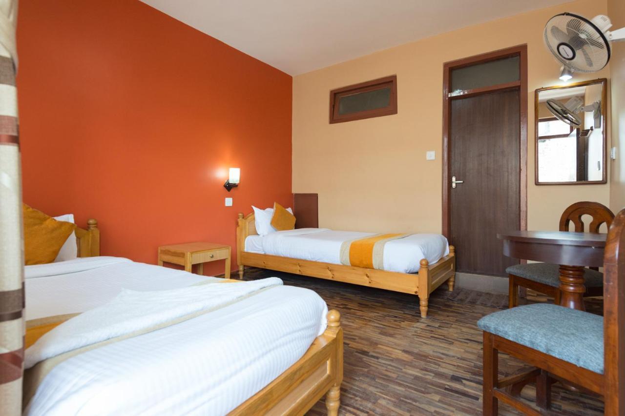 Guest house Khangsar 2*