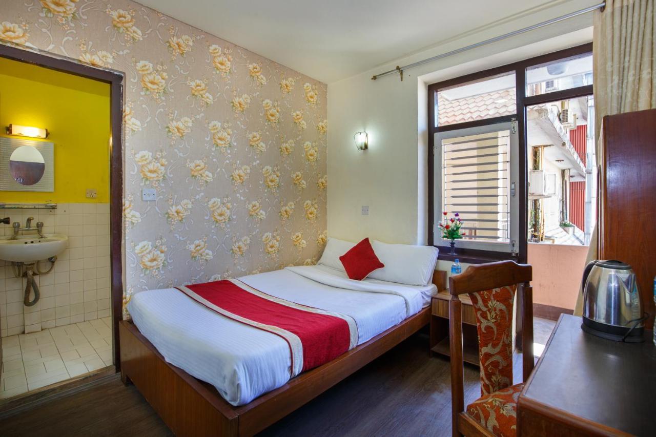 Nomad 2* Kathmandu