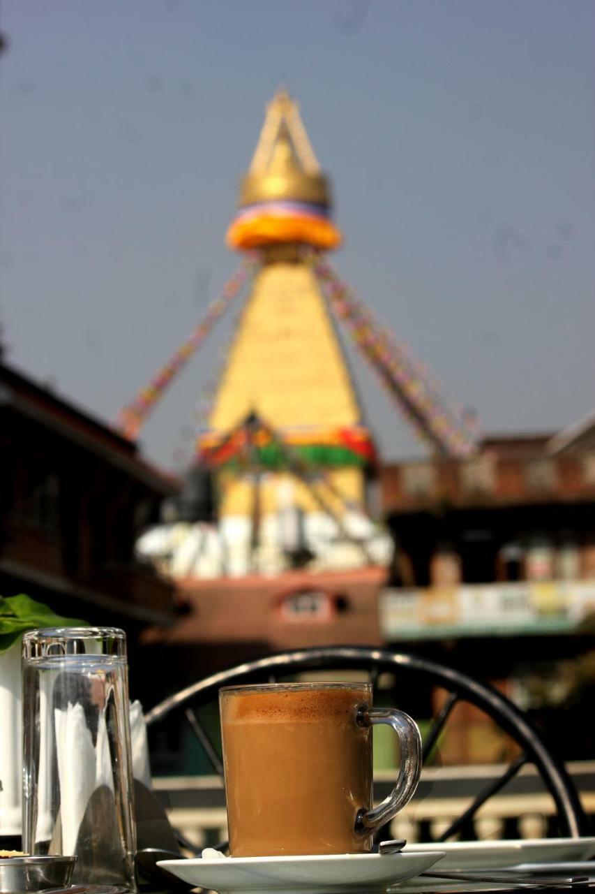 Mandala Hotel *