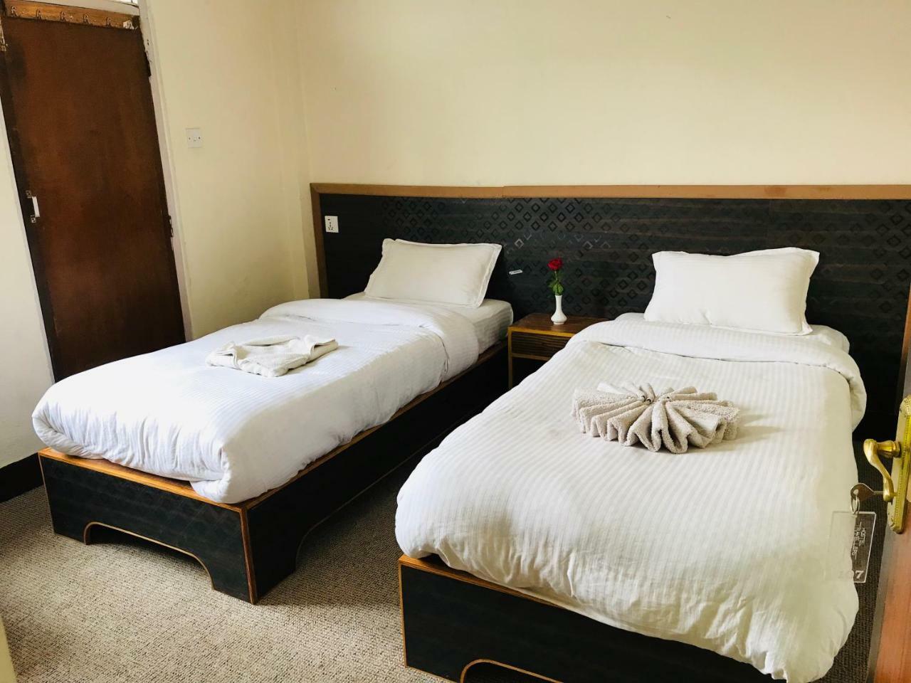 Bed & Breakfast Famous Travellers Hub 2*