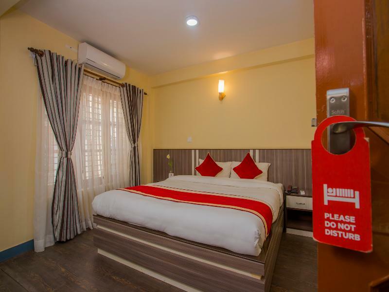Oyo 297 Aayam Hotel 2*