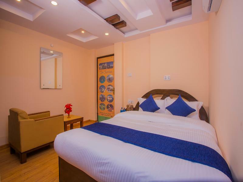 Oyo 264 Antique Kutty 3*