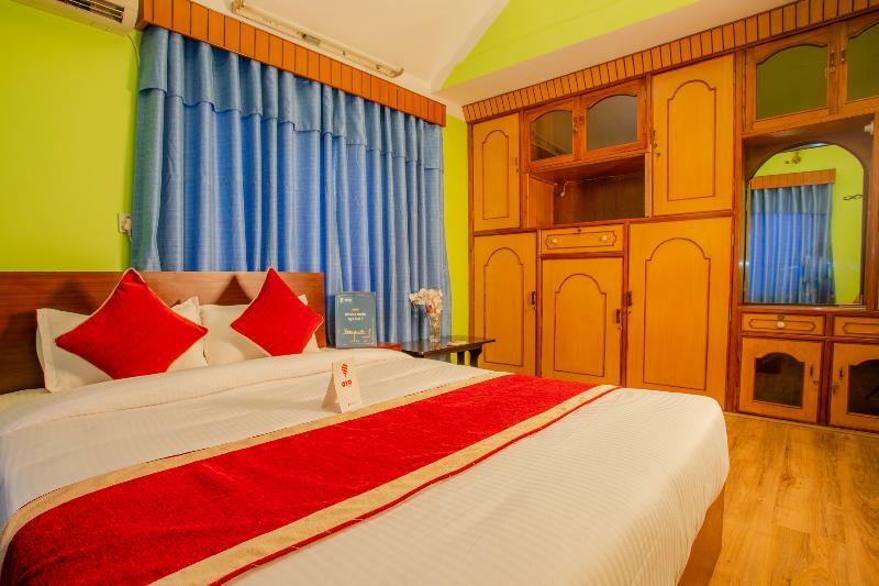 Oyo 146 Somewhere & Resturant Hotel Kathmandu