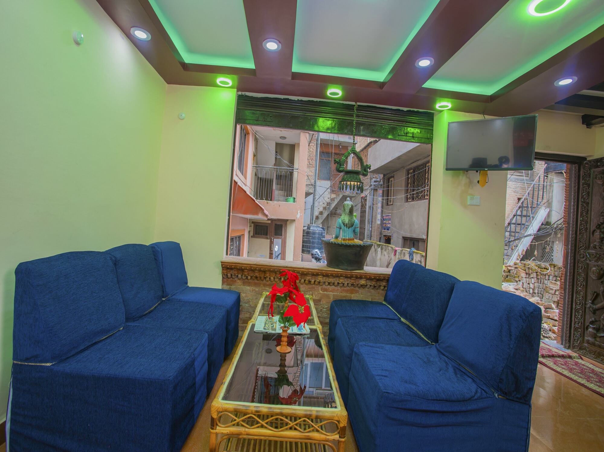 Oyo 264 Antique Kutty Hotel