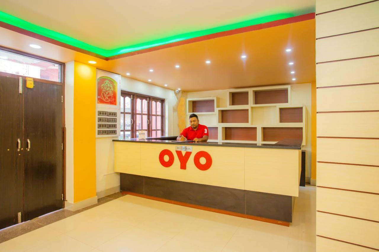 Oyo 589 Trimurti 3*