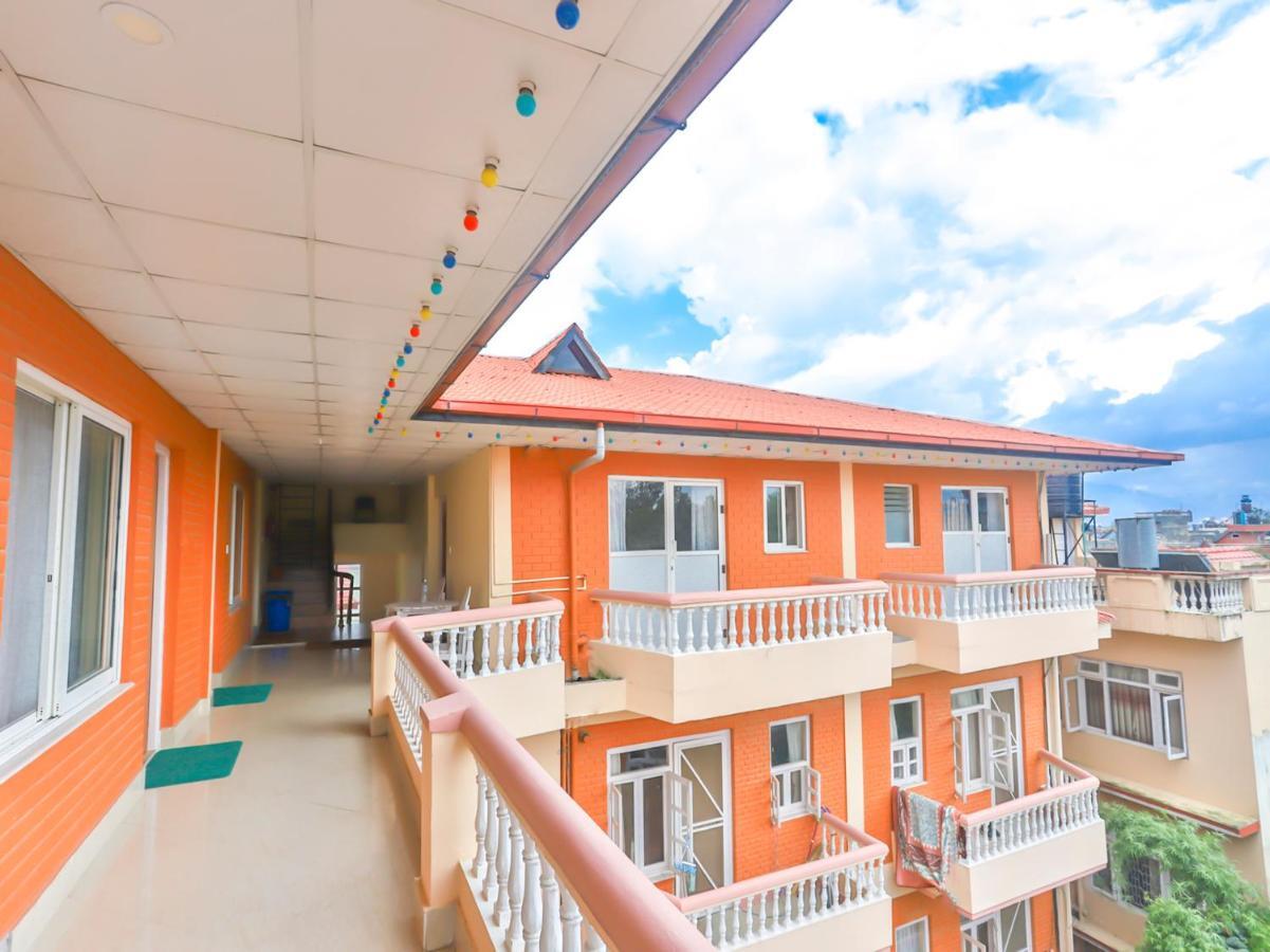 Spot On 625 Melungtse Hotel