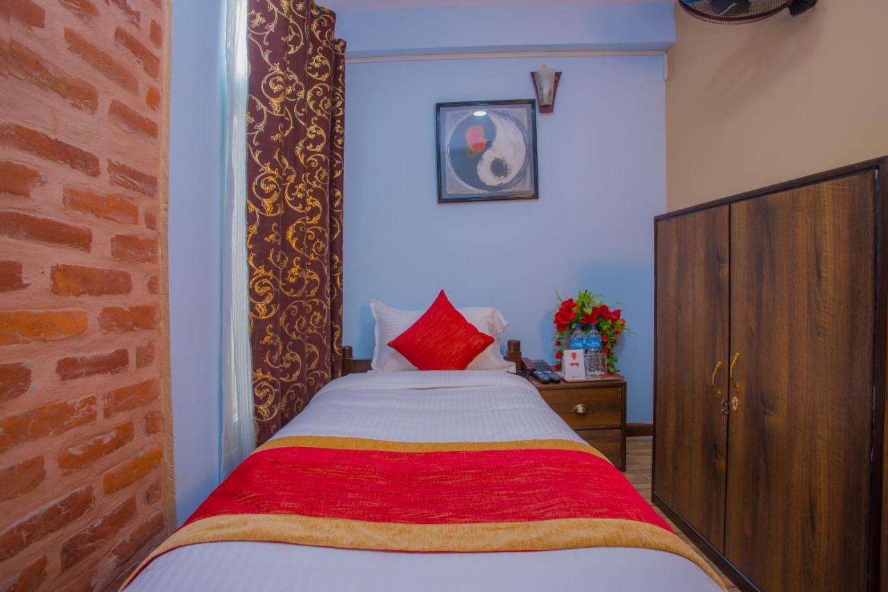 Hotel Oyo 206 Mount View Homes 3*