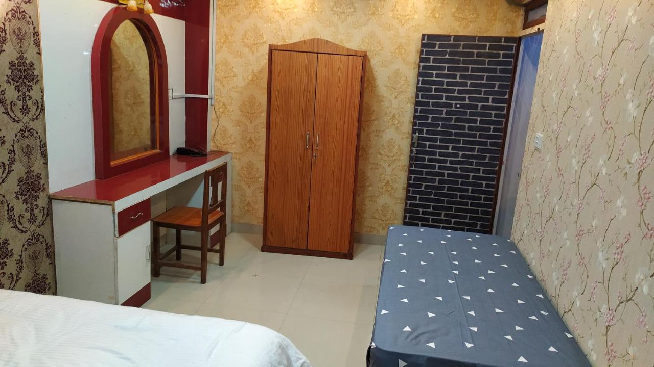 Ignite And Restaurant Hotel 2*