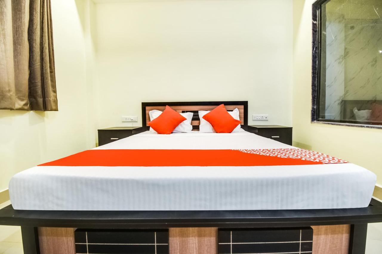 Oyo 786 Shree Guru Annex Hotel