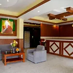 Hotel Claire Inn