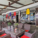 Hotel Crown Plaza