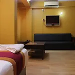 Hotel Pashupati Plaza