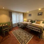 Seto Ghar Hotel