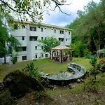 Meraki Holistic Wellness Retreat