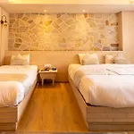 Arushi Boutique Hotel