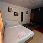 Saanvi Hotel & Restaurant
