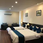 Kaveri Inn