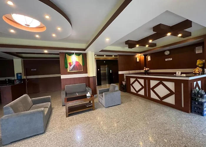 Hotel Claire Inn