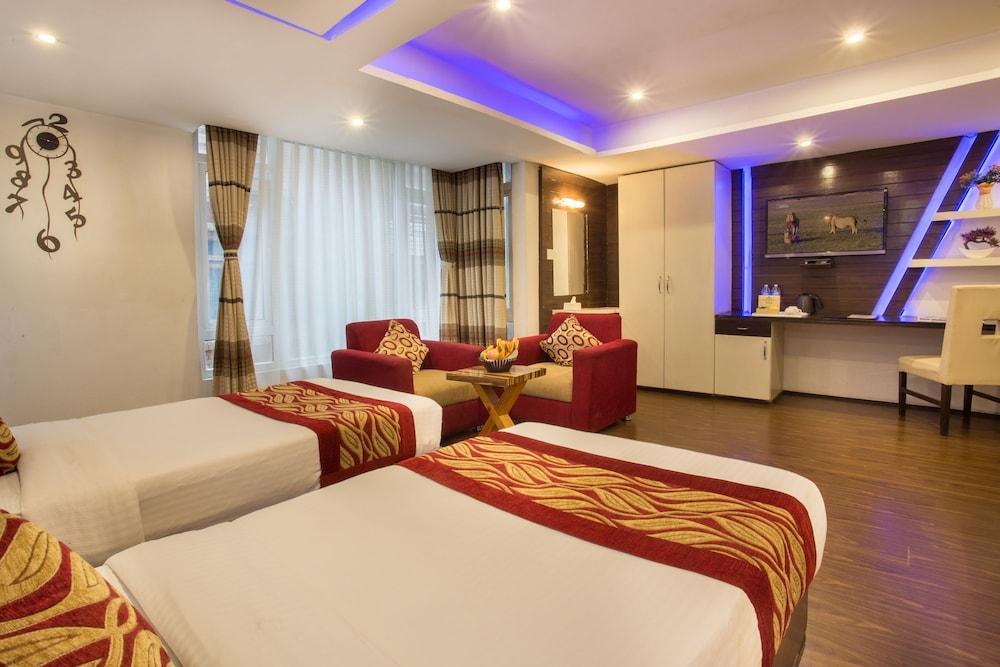 Avataar Hotel 3*