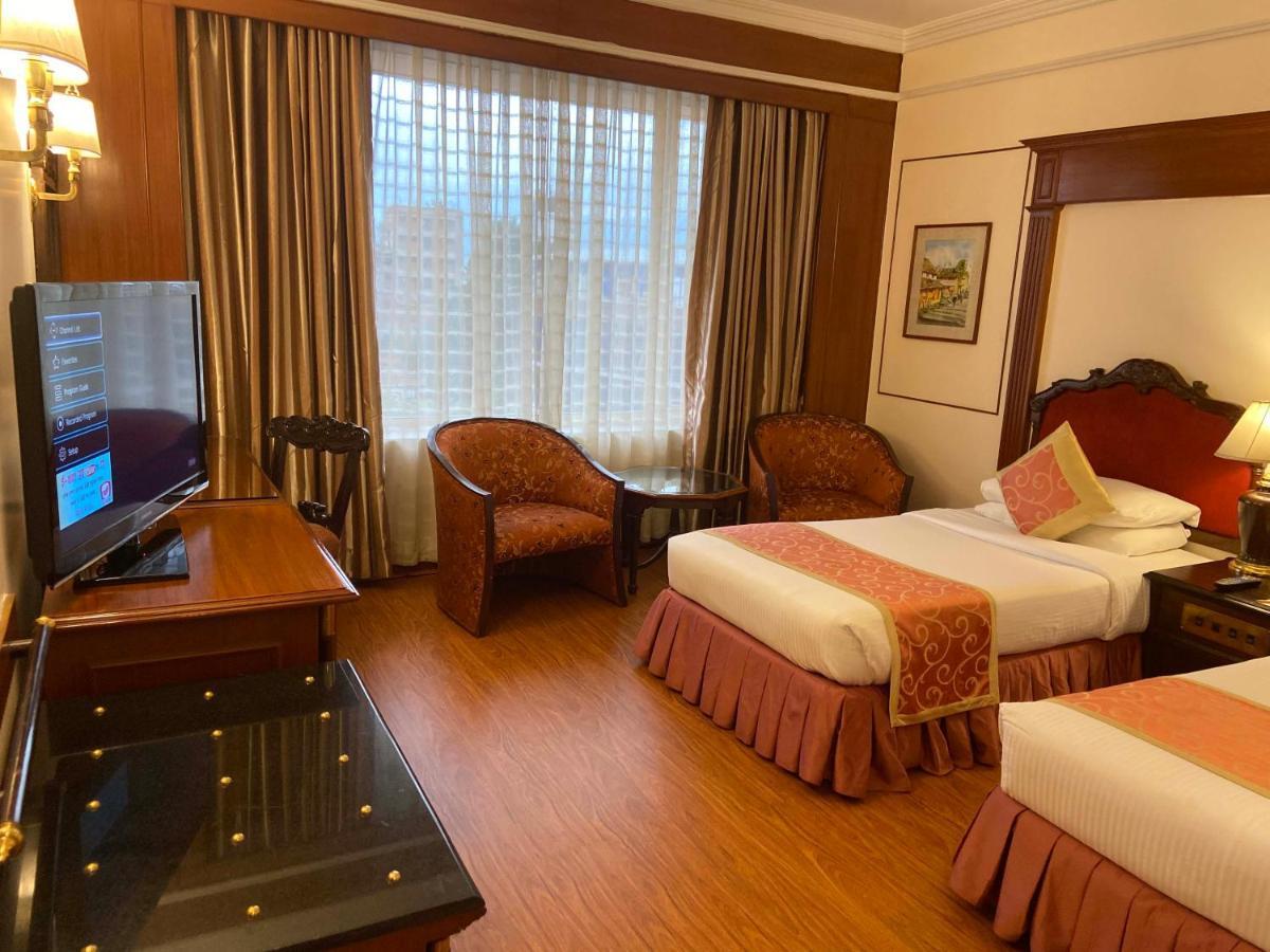 Hotel The Everest