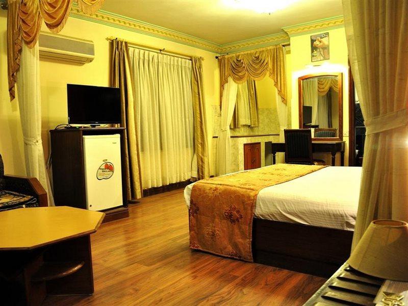 Hotel Tibet 2*