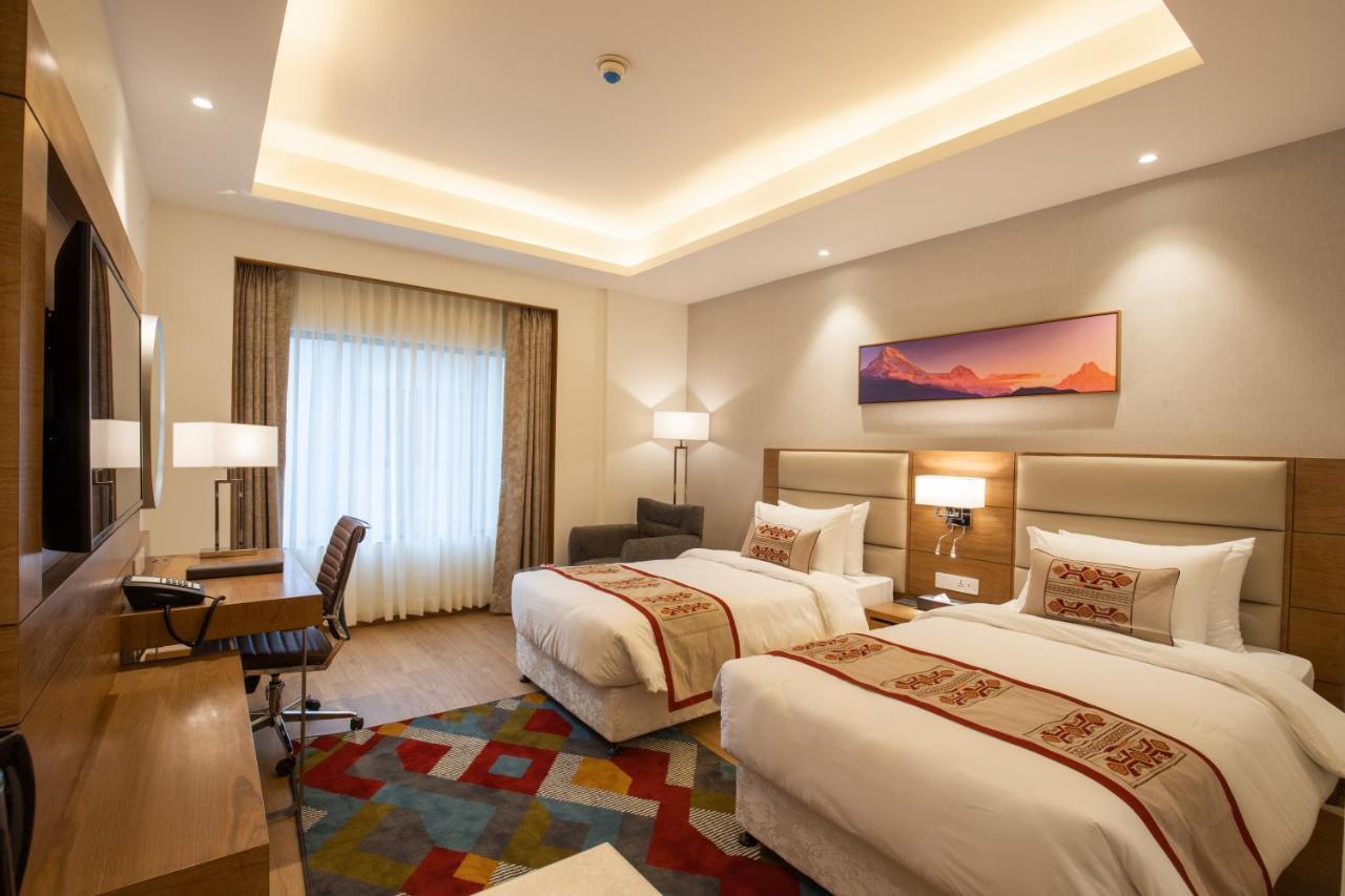 Hotel Ramada Encore By Wyndham Thamel